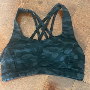 Lululemon bra size 4 camo